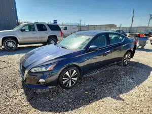 Nissan Altima 2.5L 4 2019