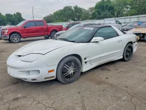 Pontiac Firebird 3.8L 6 2001