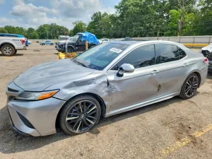 Toyota Camry 2.5L 4 2020