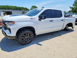 Chevrolet Silverado 1500 5.3L 8 2024