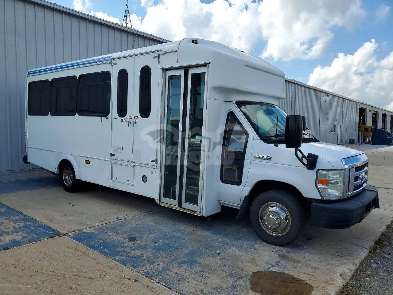 Ford Econoline 6.8L 10 2015