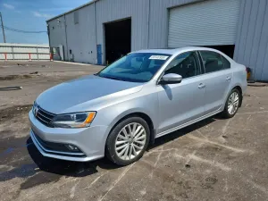 Volkswagen Jetta 1.8L 4 2015