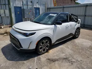 Kia Soul 2.0L 4 2025