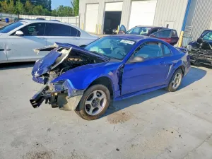 Ford Mustang 3.8L 6 2004