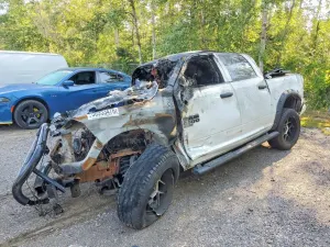 RAM 1500 5.7L 8 2019