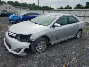 Toyota Camry 2.5L 4 2012