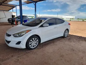 Hyundai Elantra 1.8L 4 2012