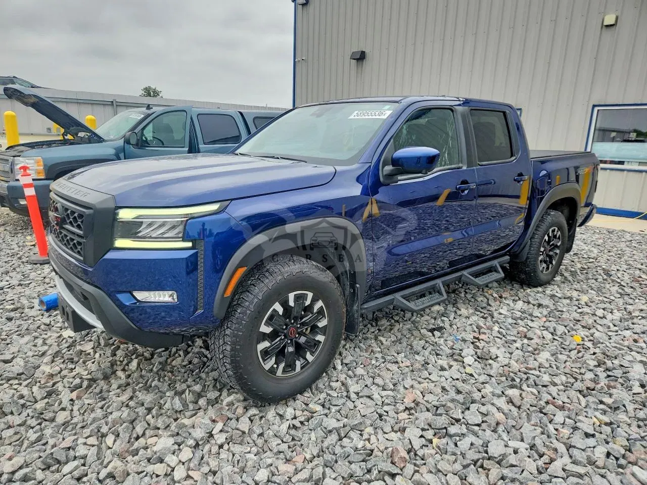 Nissan Frontier 3.8L 6 2023