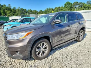 Toyota Highlander 3.5L 6 2014