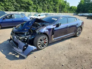 Kia Stinger 3.3L 6 2020
