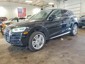 Audi Q5 2.0L 4 2018