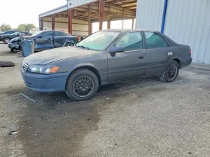Toyota Camry 2.2L 4 2001