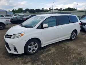 Toyota Sienna 3.5L 6 2018