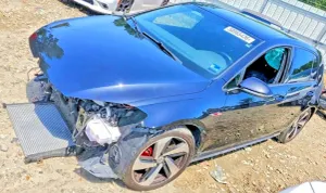 Volkswagen Golf 2L 4 2018