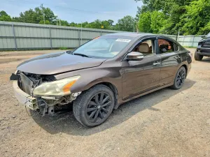 Nissan Altima 2.5L 4 2015