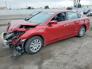 Nissan Altima 2.5L 4 2015