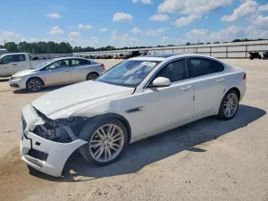 Jaguar XF 3.0L 6 2016