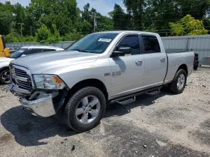 RAM 1500 5.7L 8 2017