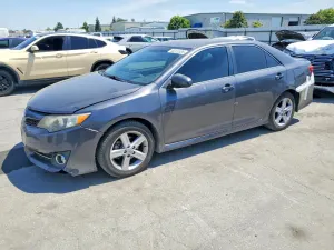 Toyota Camry 2.5L 4 2014
