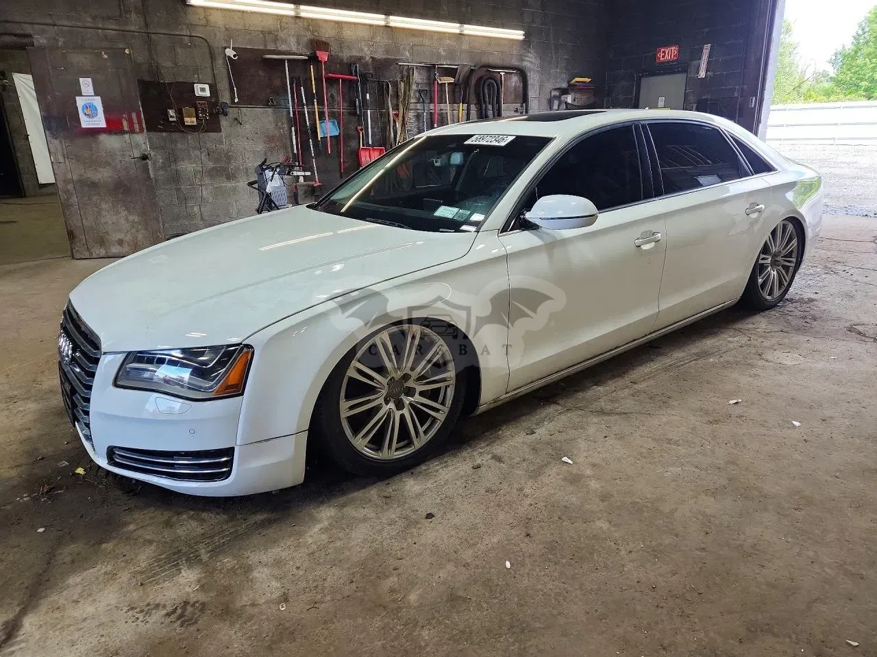 Audi A8 3.0L 6 2013