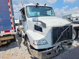 Volvo VN 12.8L 6 2016