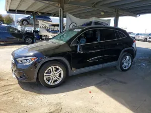 Mercedes-Benz GLA 2.0L 4 2021