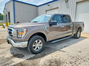 Ford F-150 5.0L 8 2021