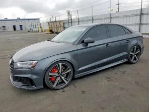Audi RS3 2.5L 5 2019