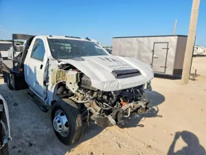 Chevrolet Silverado 1500 6.6L 8 2024