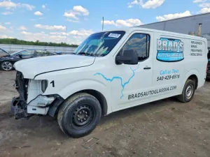 Nissan NV series 4.0L 6 2017