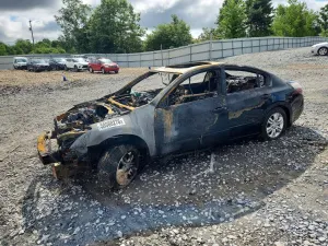 Nissan Altima 2.5L 4 2012