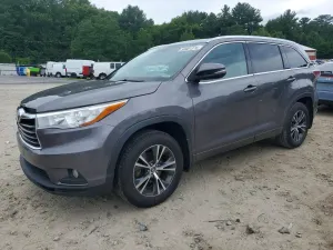 Toyota Highlander 3.5L 6 2016