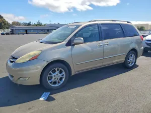 Toyota Sienna 3.3L 6 2006
