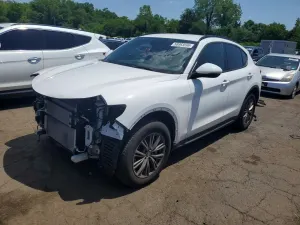 Alfa Romeo Stelvio 2.0L 4 2022