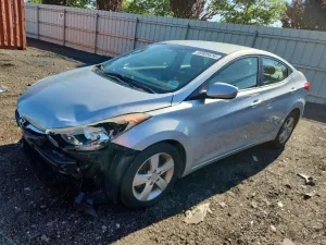 Hyundai Elantra 1.8L 4 2013