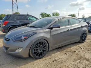 Hyundai Elantra 1.8L 4 2013
