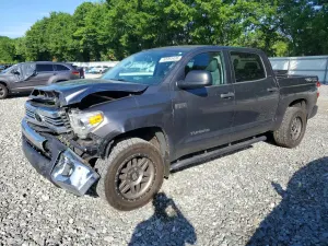 Toyota Tundra 5.7L 8 2016