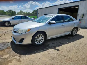 Toyota Camry 3.5L 6 2012