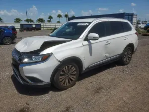 Mitsubishi Outlander 2.4L 4 2020