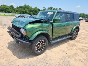 Ford Bronco 2.3L 4 2025