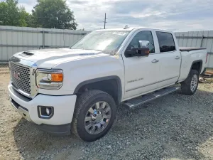 GMC Sierra 6.6L 8 2017