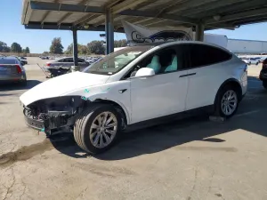 Tesla Model X 2018