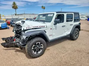 Jeep Wrangler 3.6L 6 2026