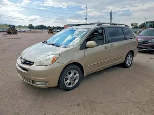 Toyota Sienna 3.3L 6 2005
