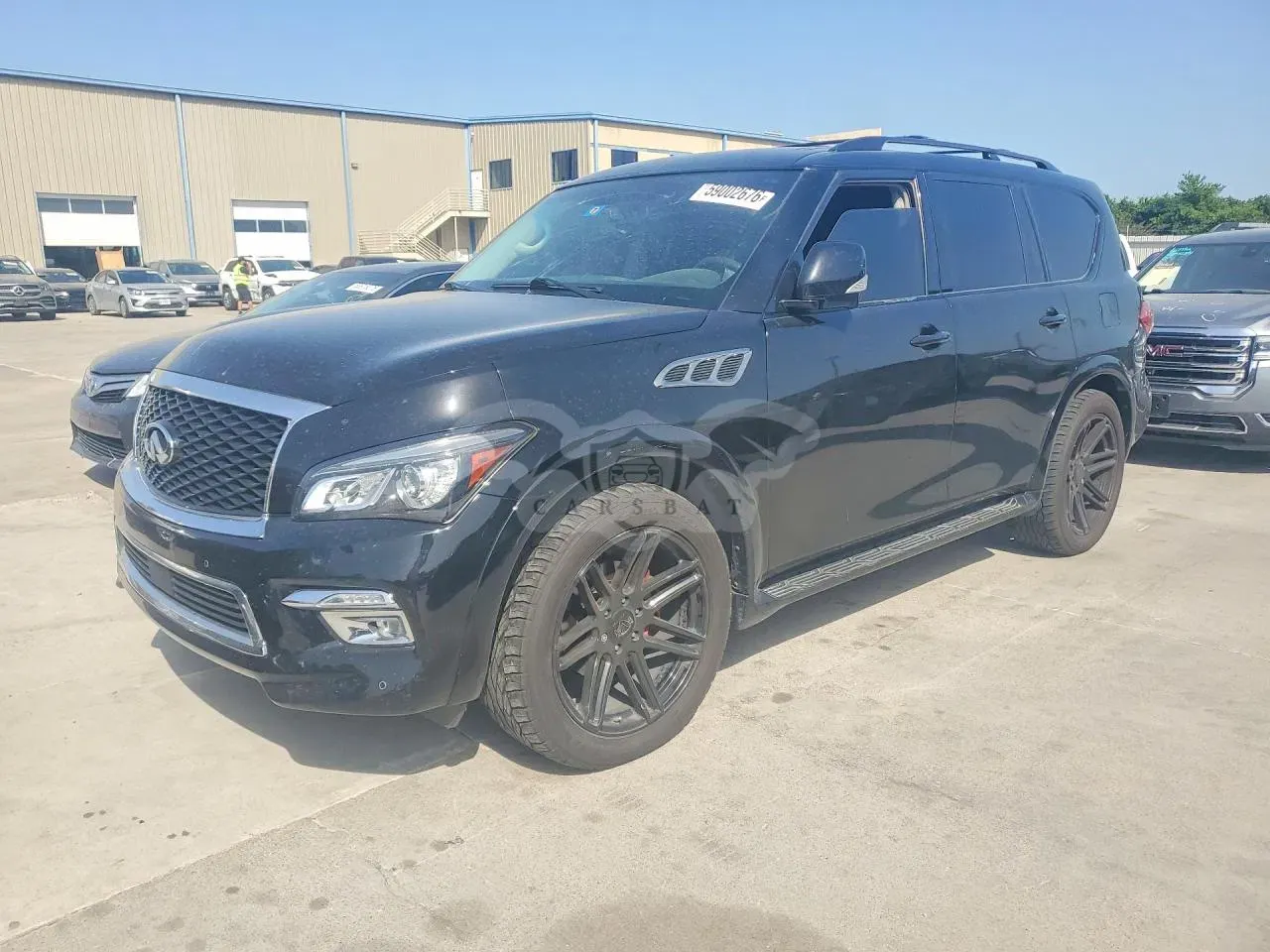 Infiniti QX80 5.6L 8 2015