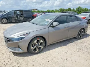 Hyundai Elantra 2.0L 4 2021