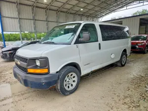 Chevrolet Express 4.3L 6 2010