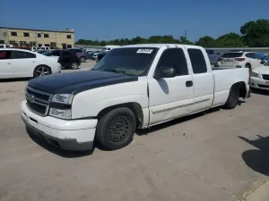 Chevrolet Silverado 1500 4.8L 8 2003