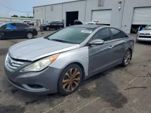 Hyundai Sonata 2.0L 4 2013