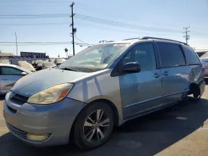 Toyota Sienna 3.3L 6 2004